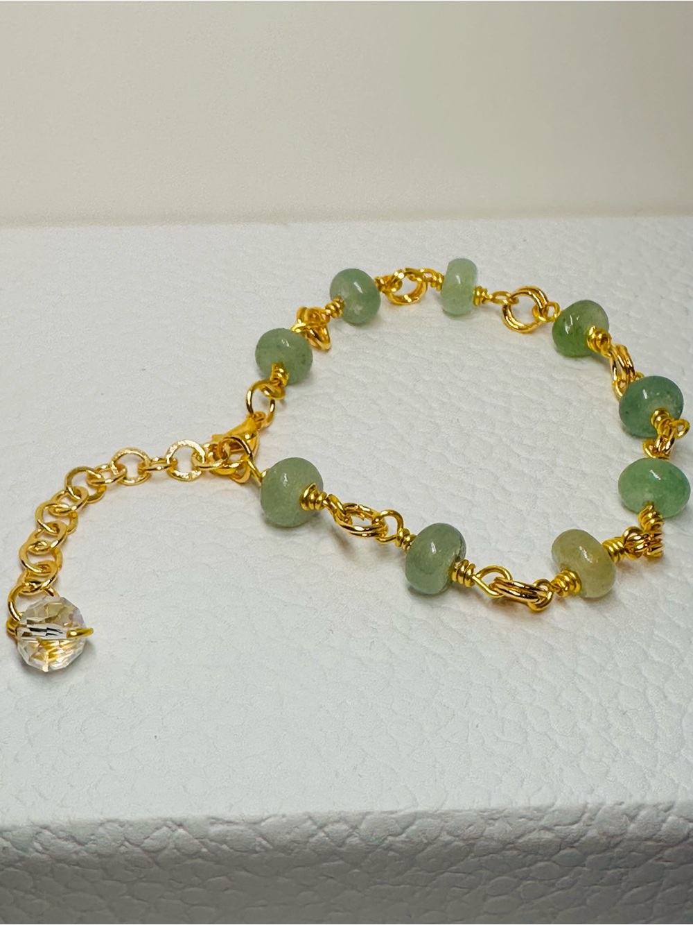 Gold wire Green Jade Beads bracelet